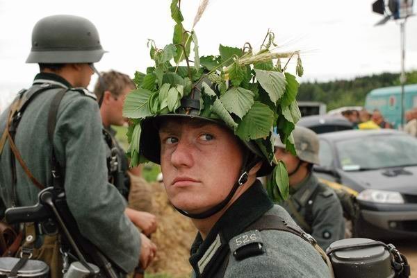 Кадры из Днепровский рубеж (2009)