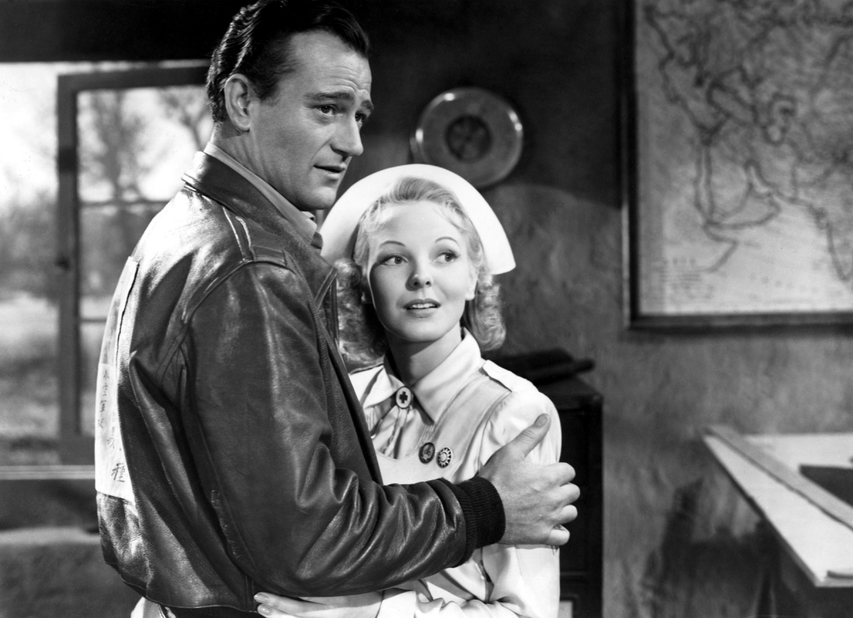 Кадры из Летающие тигры (1942)