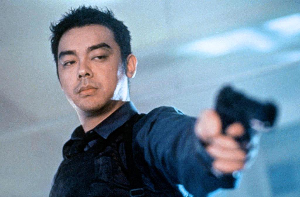 Кадры из Чёрная маска (1996)