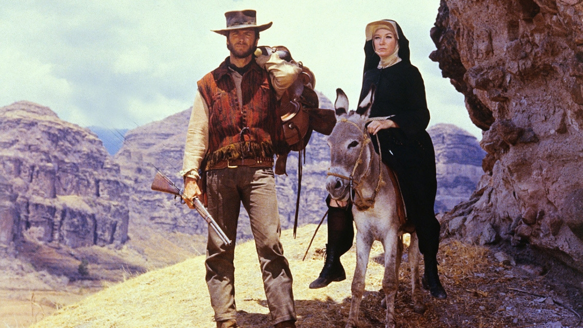 Кадры из Два мула для сестры Сары (1970)