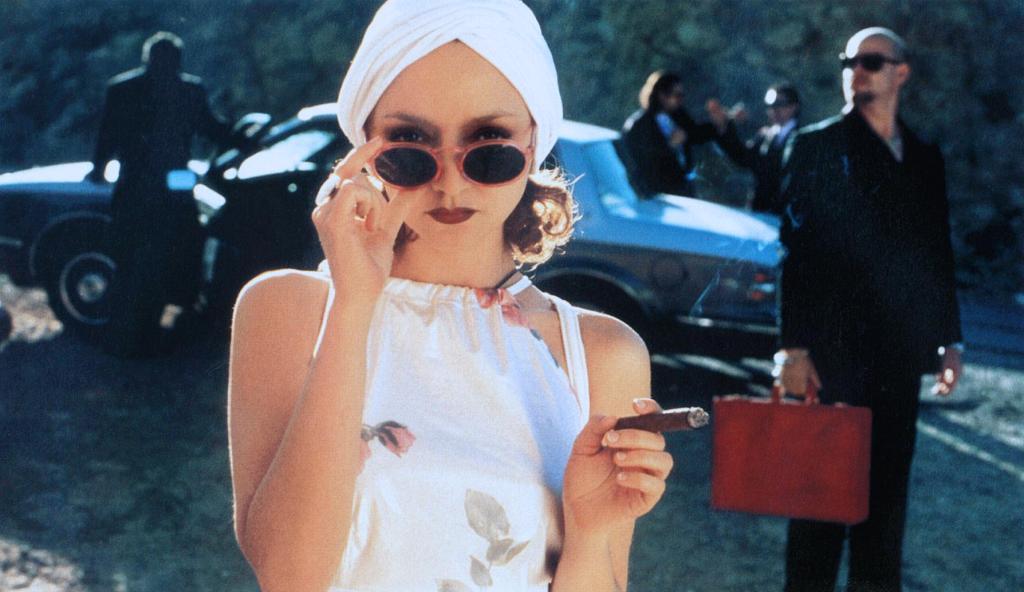 Кадры из Подушка с дурманом (1997)