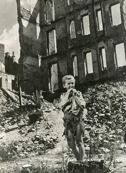 Кадры из Поиск (1948)