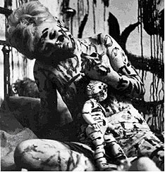 Кадры из Фандо и Лис (1970)