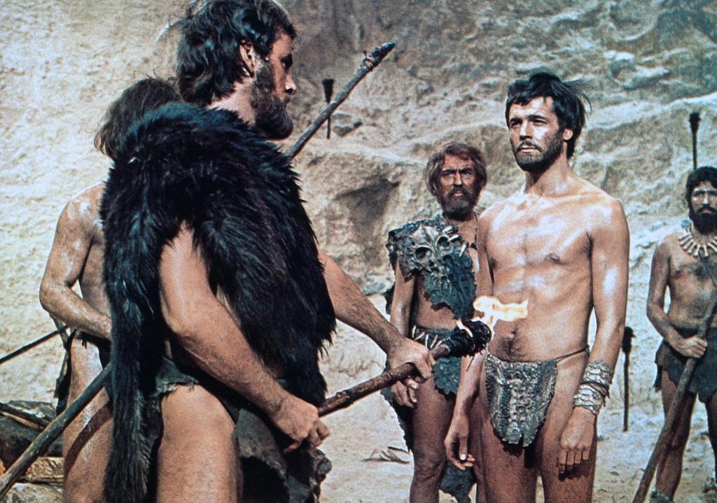 Кадры из Когда на земле царили динозавры (1970)