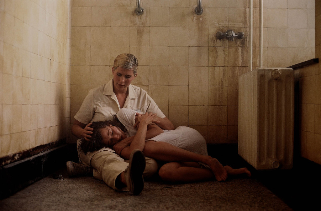 Кадры из Босиком по мостовой (2005)