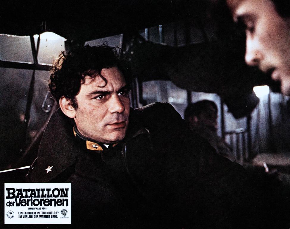 Кадры из Люди против (1970)