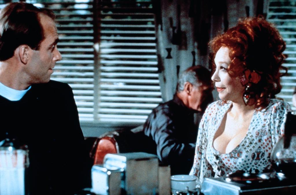 Кадры из В ожидании лучшего (1990)