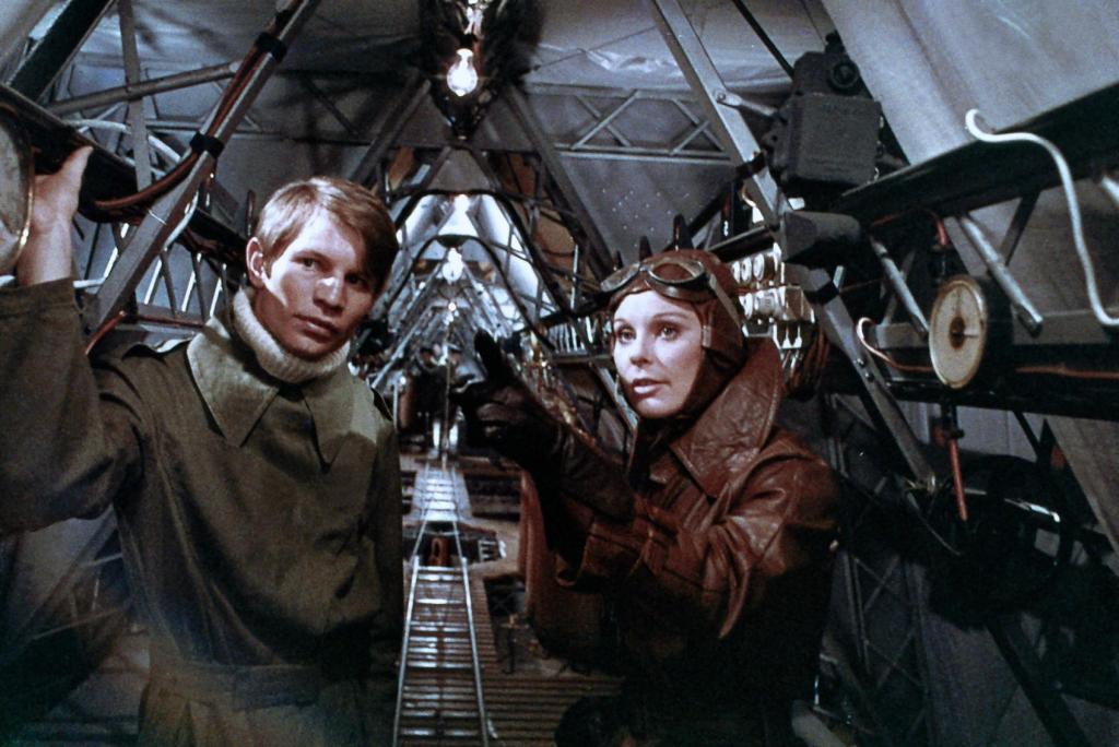 Кадры из Цеппелин (1971)
