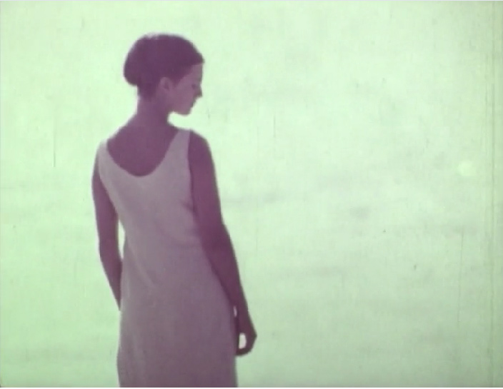 Кадры из Входящая в море (1965)