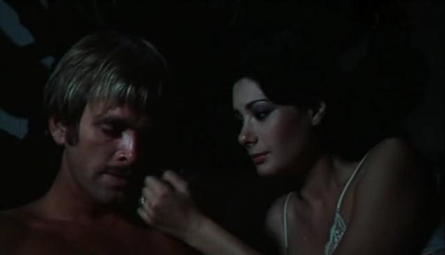 Кадры из Жена-девственница (1975)