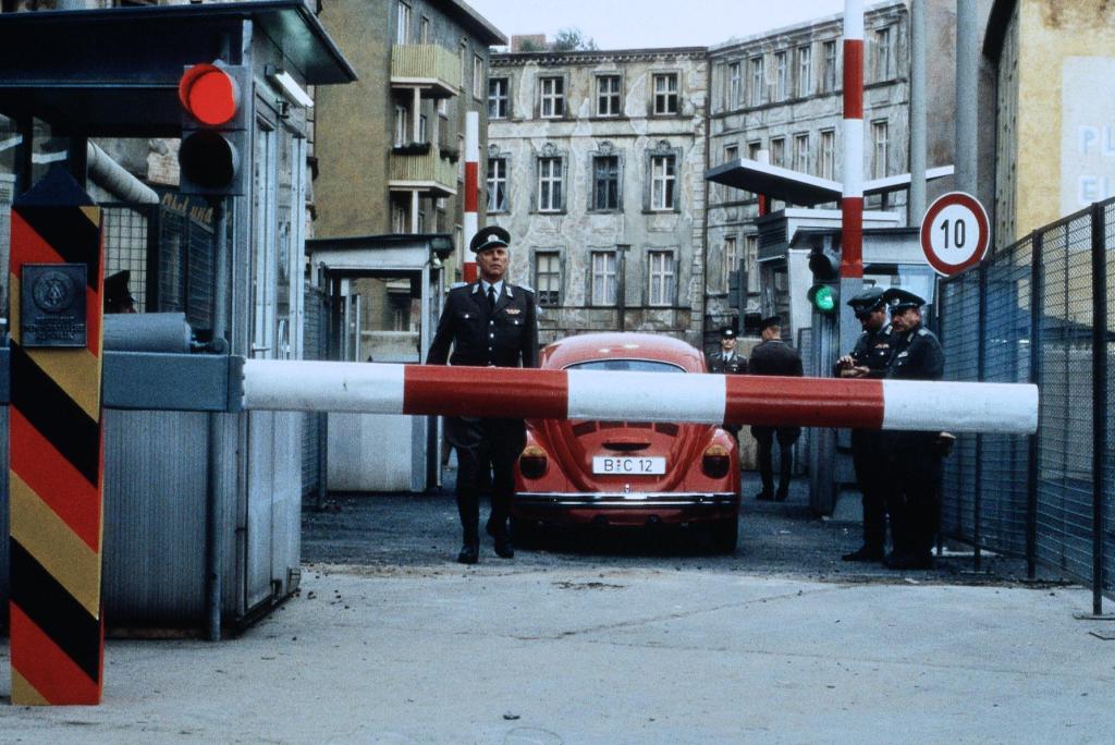 Кадры из Солнечная аллея (1999)