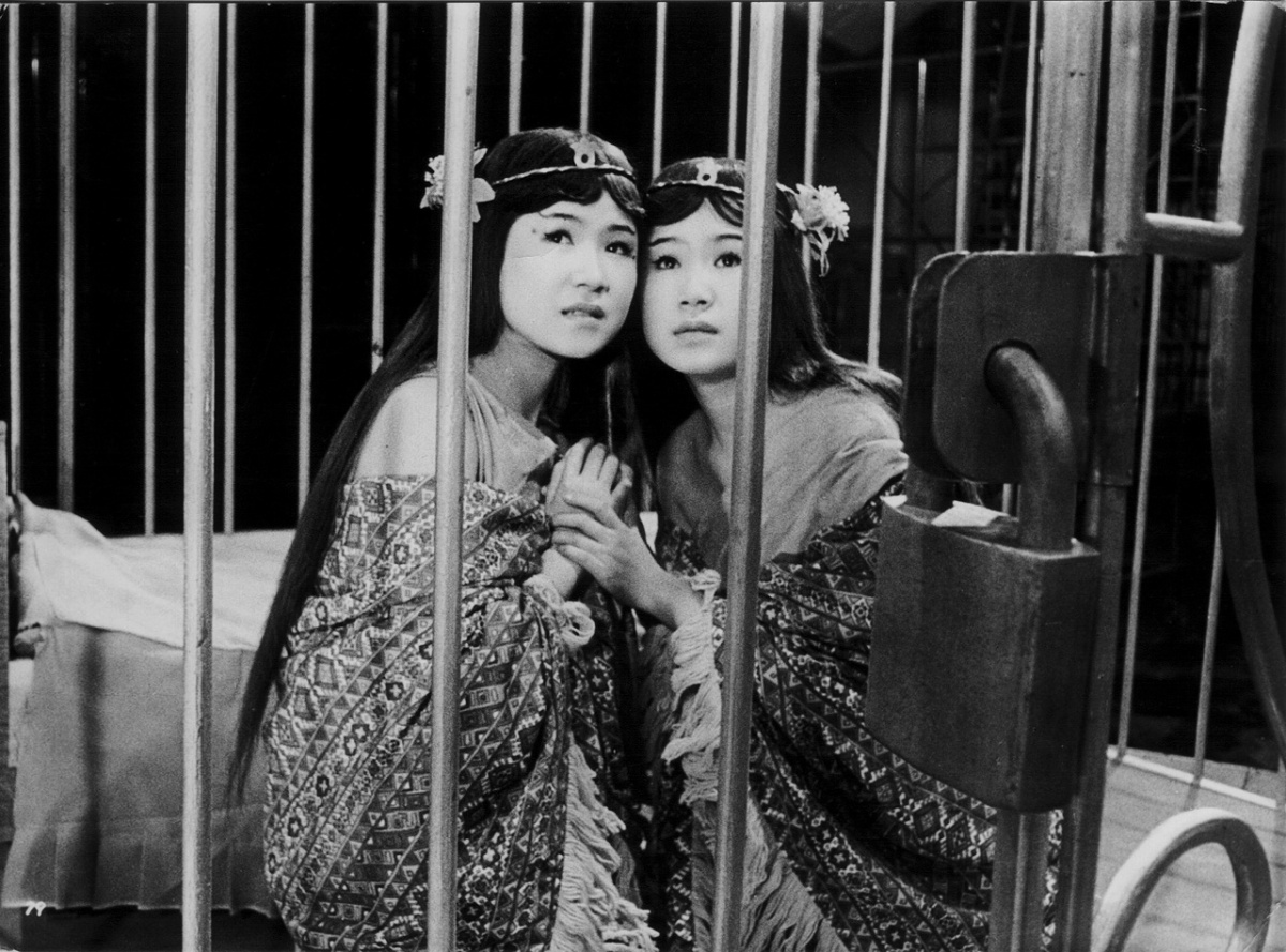 Кадры из Мотра (1961)