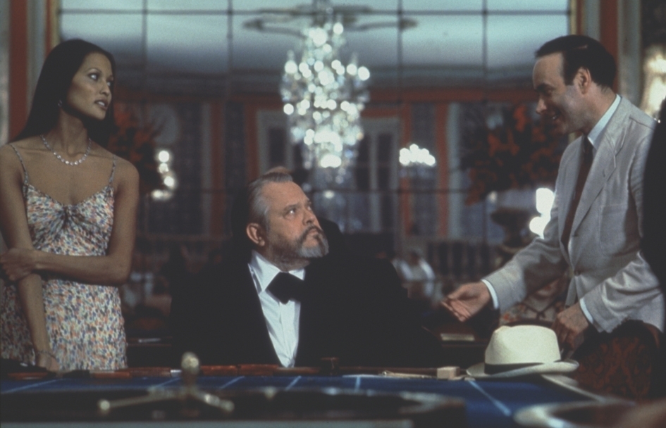 Кадры из Путешествие отверженных (1976)