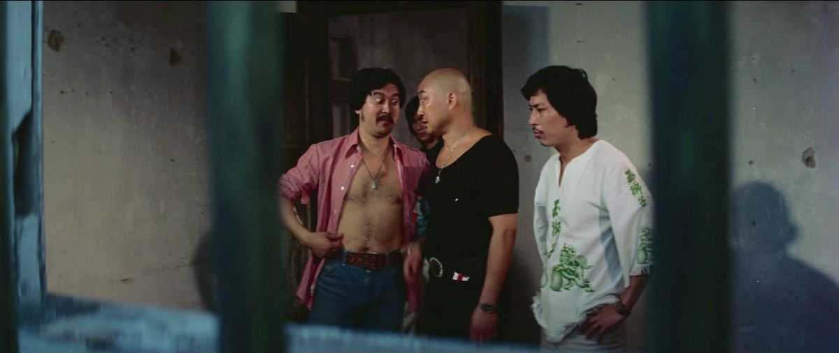 Кадры из Смертельные пальцы Брюса (1978)