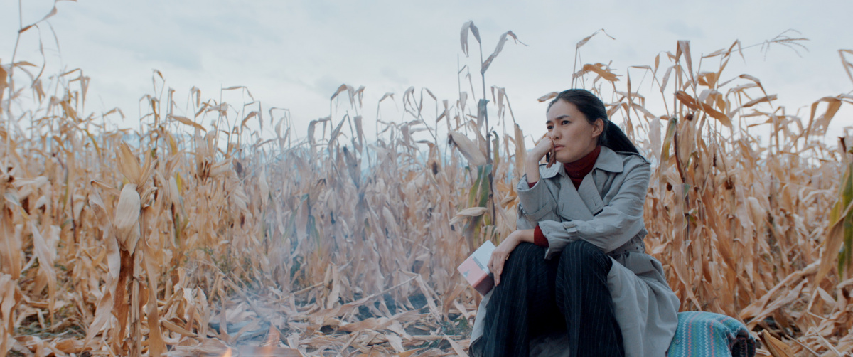 Кадры из Черный, черный человек (2019)