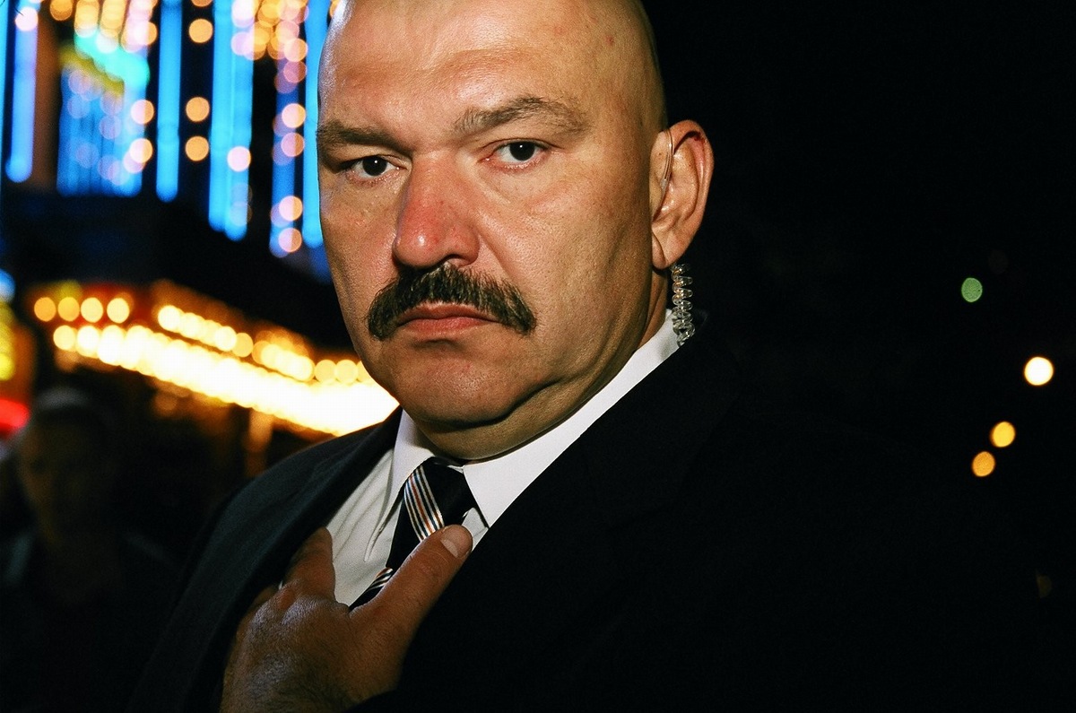 Кадры из Мальтийский крест (2008)