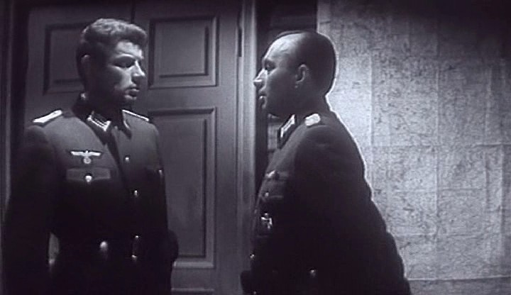 Кадры из Конец «Сатурна» (1968)