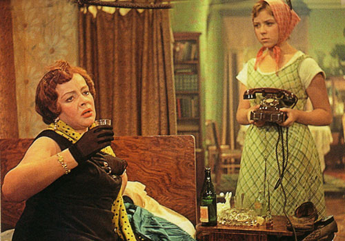 Кадры из Девушка без адреса (1958)