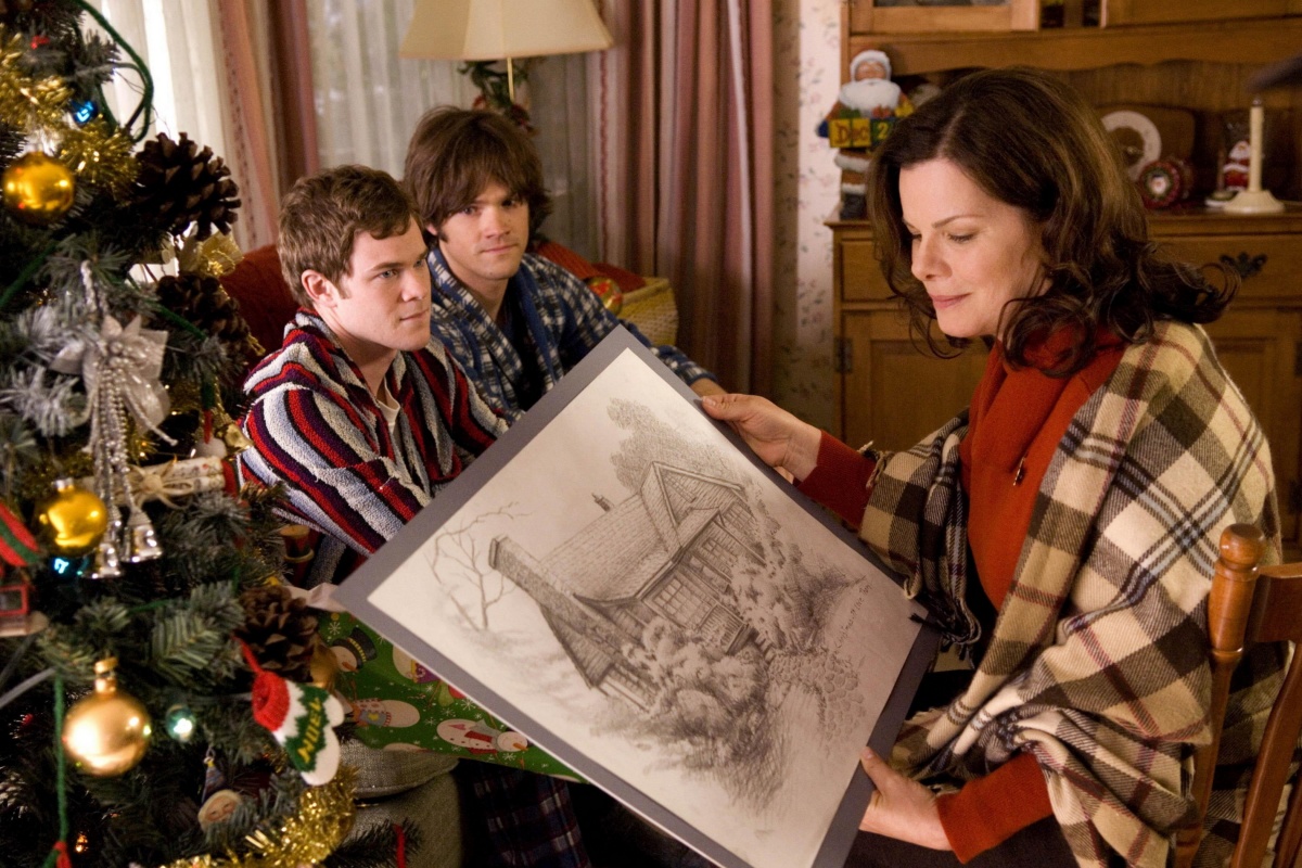 Кадры из Рождественский коттедж (2008)