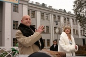На свете живут добрые и хорошие люди (2010)